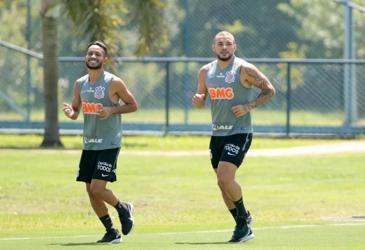 Madson e André Luis em treinamento no Corinthians — Foto: Rodrigo Coca/Ag.Corinthians