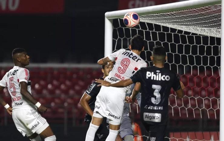 Pablo anotou os dois gols do São Paulo no jogo — Foto: Rubens Chiri/saopaulofc.net