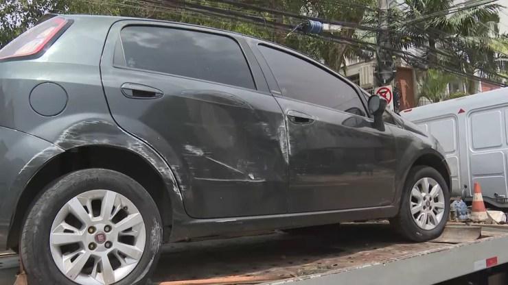 Carro de motorista que atropelou e matou idoso de 92 na Vila Mariana — Foto: TV Globo