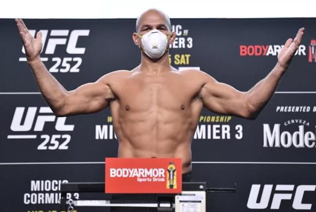 Junior Cigano no UFC 252 — Foto: Getty Images