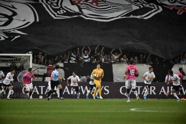 Jogo entre Corinthians e Independiente del Valle na Copa Sul-Americana de 2019 — Foto: Marcos Ribolli