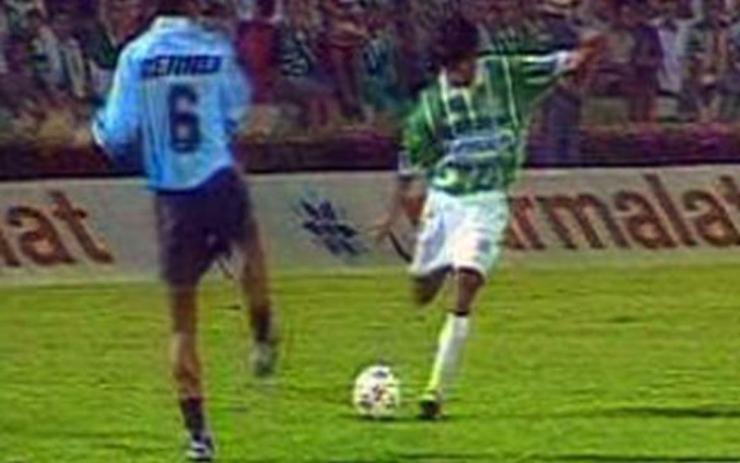 Em 1995, Palmeiras goleia o Grêmio por 5 a 1 pela Taça Libertadores