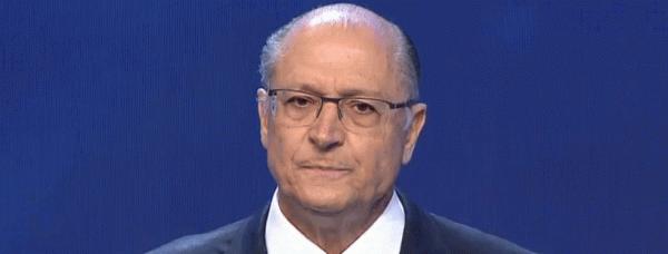 O presidenciável Geraldo Alckmin (PSDB) no debate da TV Bandeirantes (Foto: Reprodução/TV Bandeirantes)