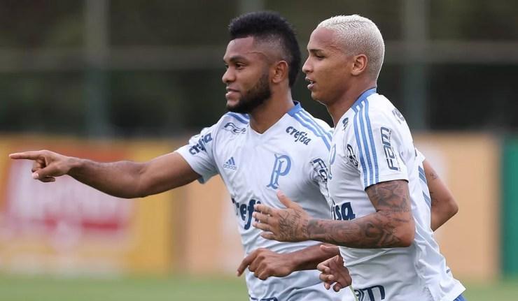Borja e Deyverson na Academia de Futebol — Foto: César Greco/Ag. Palmeiras