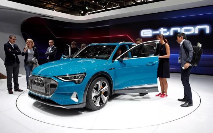 Audi E-tron é apresentado no Salão de Paris 2018 — Foto: Benoit Tessier/Reuters