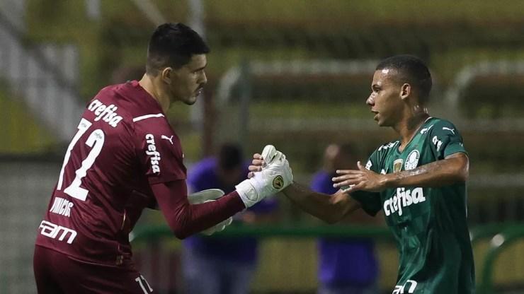 Vinicius Silvestre e Garcia no empate do Palmeiras com o São Bento — Foto: Cesar Greco / Ag. Palmeiras