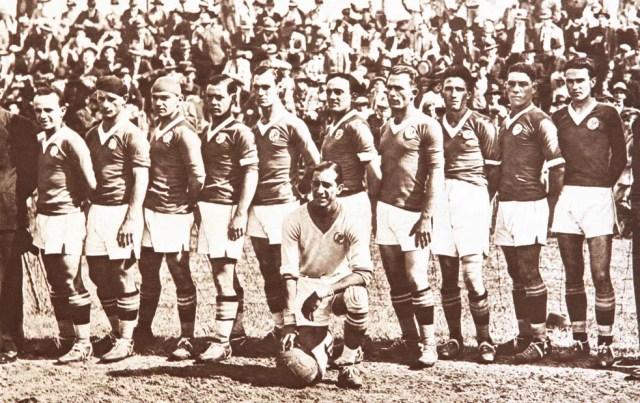 Palestra em 1933. Gino Imparato é o segundo da esquerda para a direita — Foto: Arquivo / Agência Estado
