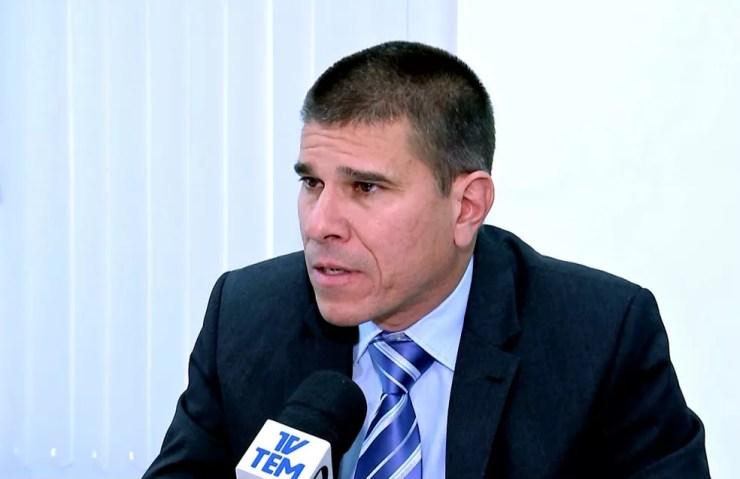 O promotor de execuções penais, Luiz Carlos Gonçalves, explica como será feita a reforma do CPP 3 (Foto: Reprodução / TV TEM)