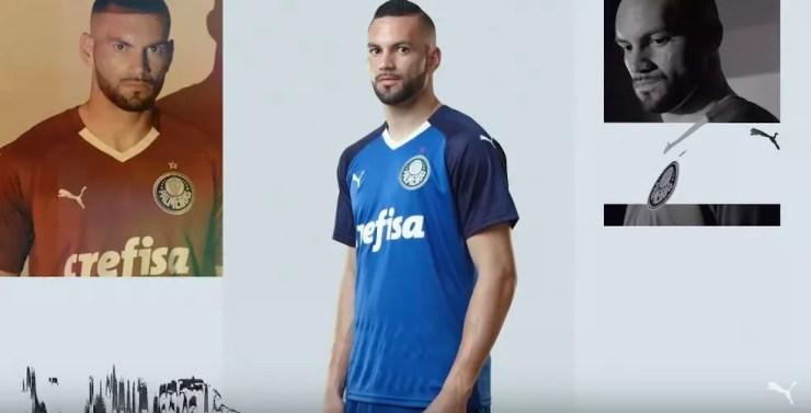 Weverton com a nova camisa de goleiro do Palmeiras — Foto: Reprodução / Youtube