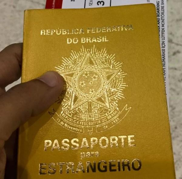 Passaporte de Maha; documento é emitido pelo Brasil em casos de emergências — Foto: Maha Mamo/Arquivo Pessoal
