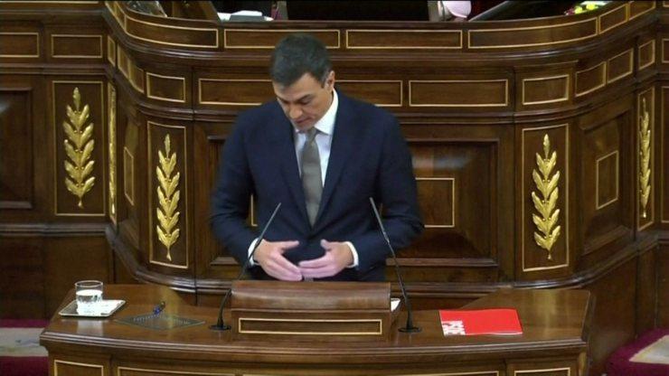 Espanha: Rajoy perde posto de premier e Sánchez assume