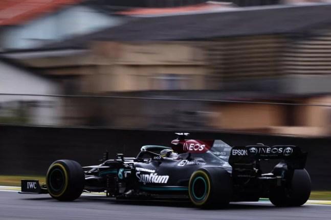 Lewis Hamilton foi o mais rápido no Q1 da classificação do GP de São Paulo da F1 — Foto: Lars Baron/Getty Images
