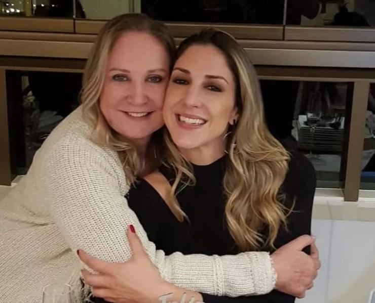 Maria Aparecida e a filha Carol Gattaz — Foto: Arquivo pessoal