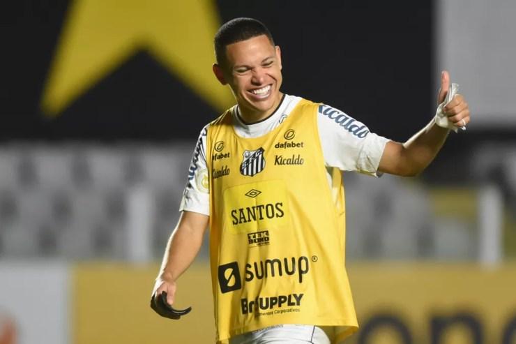 Marcos Guilherme foi uma das contratações do Santos em 2021 — Foto: Ivan Storti/Santos FC