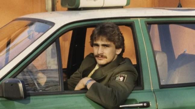 Stefan Kuntz era policial no início da década de 80 — Foto: IMAGO/Horsmuller