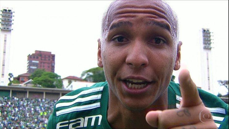 Deyverson faz 2 gols na vitória do Palmeiras sobre o Grêmio