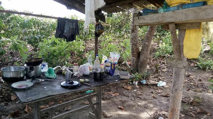 Área de refeição era a céu aberto em acampamento que abrigava trabalhadores explorados em fazend paraense. — Foto: Divulgação / Ministério do Trabalho