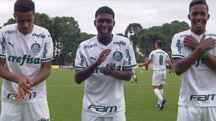 Veja gol de Giovani pelo Palmeiras