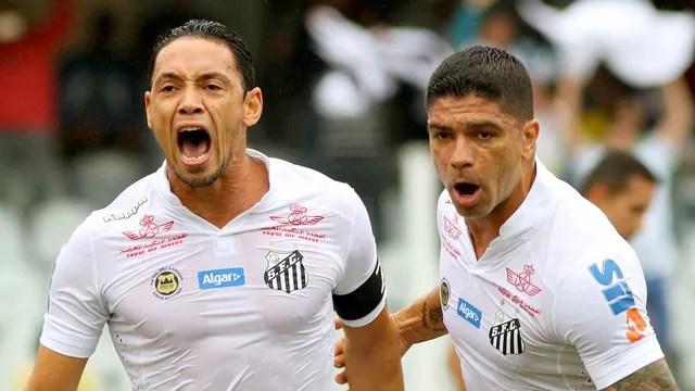 Diário do Peixe - Santos vence o Atlético-PR por 2 a 0 na Vila Belmiro e recupera a posição no G-4