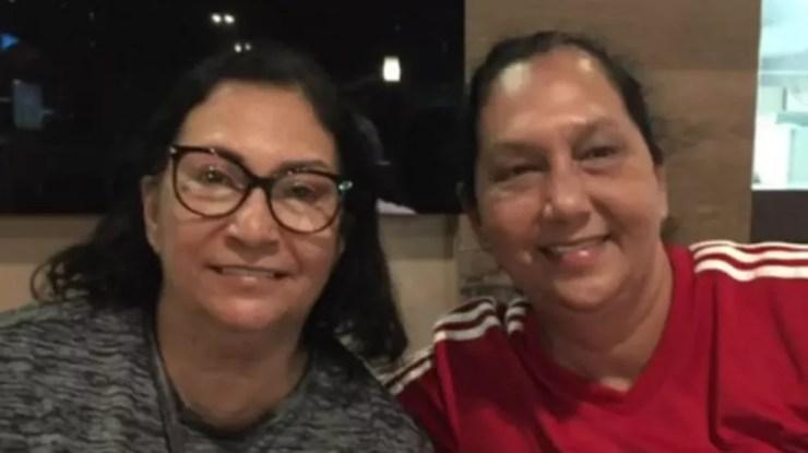 Aída Younes, de 67 anos, e a irmã Penha.  — Foto: Acervo pessoal 