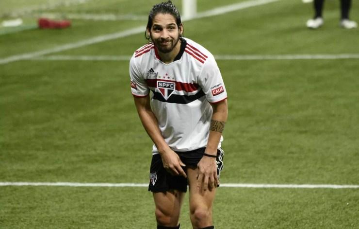 Benitez, do São Paulo, ainda vem se recuperando de problema na coxa — Foto: Marcos Ribolli