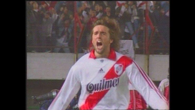Em 1999, River Plate vence Palmeiras por 1 a 0 pela Taça Libertadores