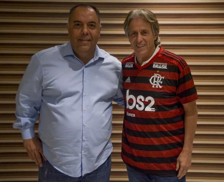 Jorge Jesus e Marcos Braz têm relação próxima, mas técnico tem planos no Benfica — Foto: Marcelo Cortes/Flamengo