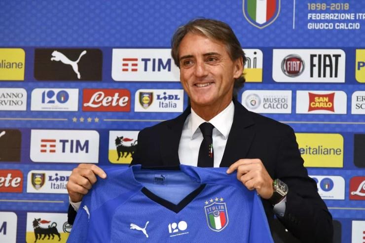 Roberto Mancini assumiu o comando da da Itália em maio de 2018, após fiasco da seleção — Foto: AFP