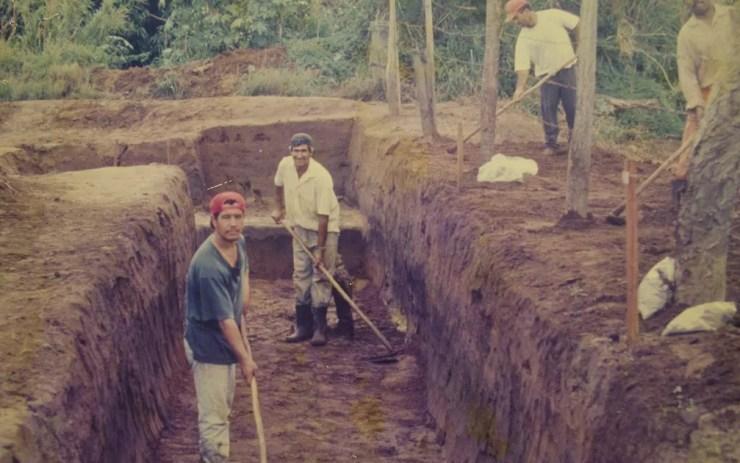 Escavações arqueológicas realizadas na década de 1990 em Monte Alto, SP — Foto: Museu de Arqueologia de Monte Alto/Divulgação