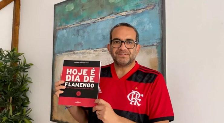 Ricardo Fontes escreveu em 2020 o "Hoje é dia de Flamengo" — Foto: Arquivo Pessoal