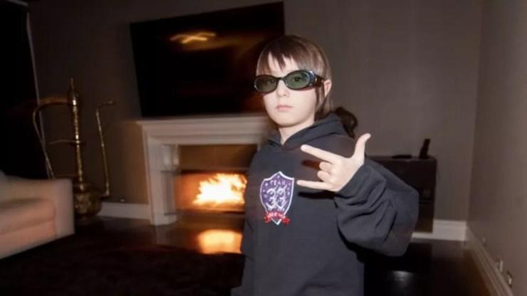 O mais jovem jogador profissional de Fortnite tem tempo de jogo controlado pela família: de 2 a 3 horas depois da escola — Foto: Team 33 via BBC