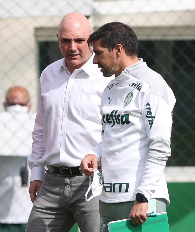 Maurício Galiotte e Abel Ferreira na Academia do Palmeiras — Foto: Cesar Greco / Ag. Palmeiras