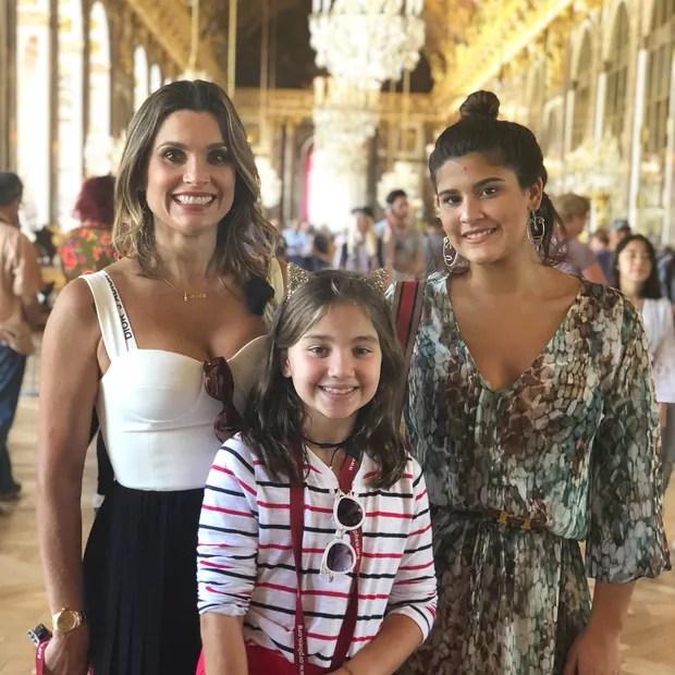 Flávia Alessandra, Olívia e Giulia Costa (Foto: Reprodução/Instagram)
