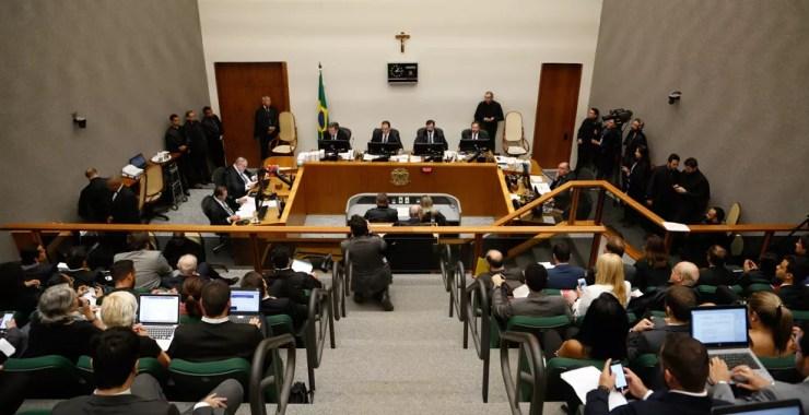 Sessão da Quinta Turma do Superior Tribunal de Justiça (STJ) em Brasília (Foto: Walterson Rosa/Framephoto/Estadão Conteúdo)