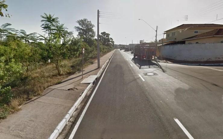 Avenida Elias Tarraf, onde aconteceu o acidente (Foto: Reprodução/Google)