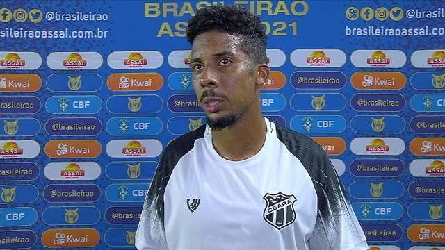 Oliveira lamenta derrota e diz: "Jogo grande se decide com parte mental, concentrados minimizamos todos os erros"