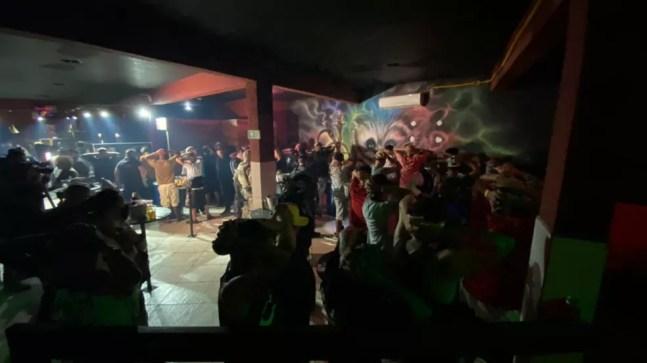 Festa clandestina tinha 77 pessoas na Zona Leste de SP — Foto: Divulgação
