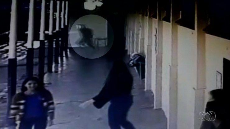 Vídeo mostra correria após menina ser morta em escola; atirador diz não estar arrependido