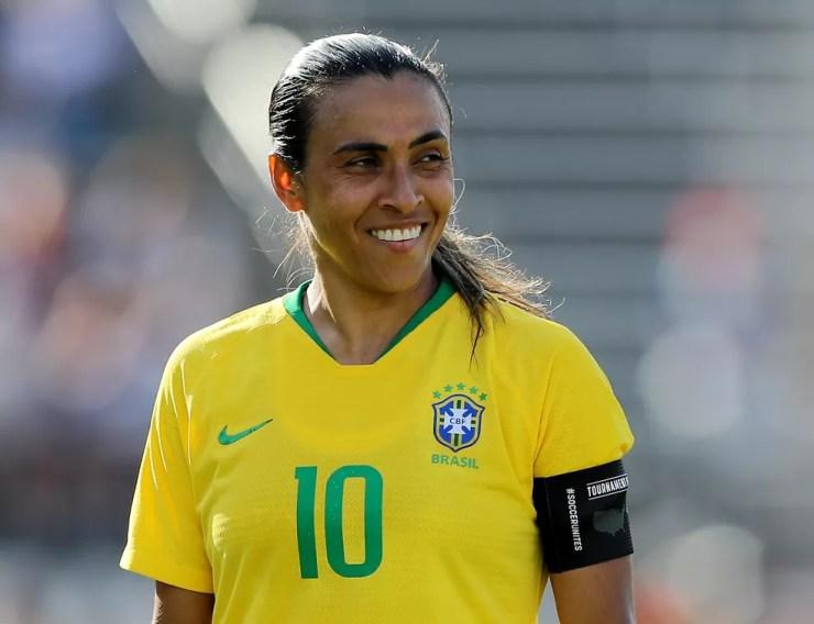 Marta em ação com a camisa da seleção brasileira — Foto: Elsa / Getty Images