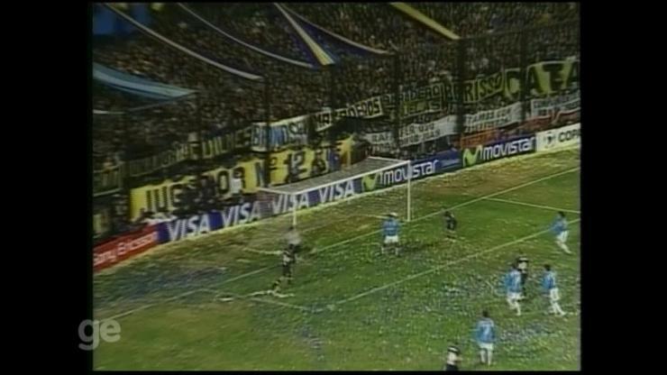 Grêmio perde por 3 a 0 para o Boca no primeiro jogo da final da Libertadores de 2007