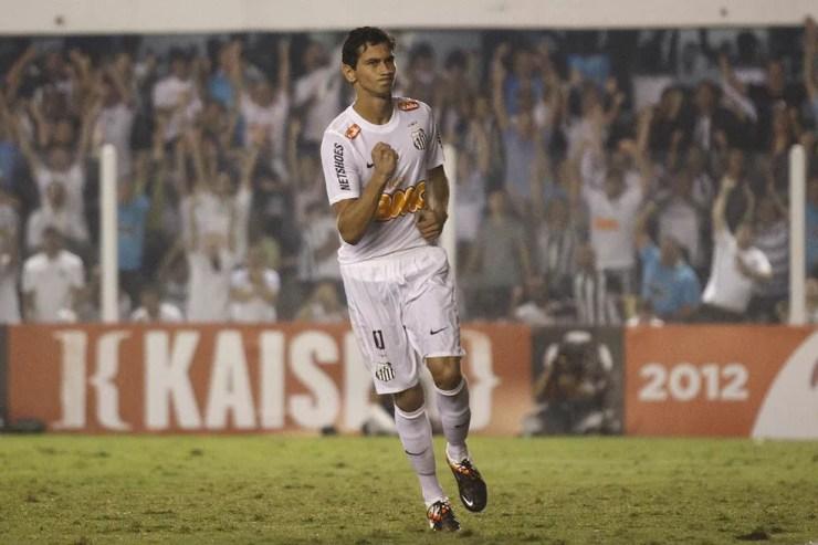 Revelado pelo Santos, Ganso jogou na Vila Belmiro de 2006 a 2012 — Foto: Divulgação / Santos FC
