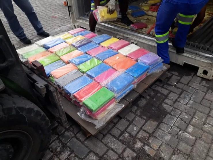 Cocaína apreendida pela Receita Federal no Porto de Santos  — Foto: Receita Federal/Divulgação
