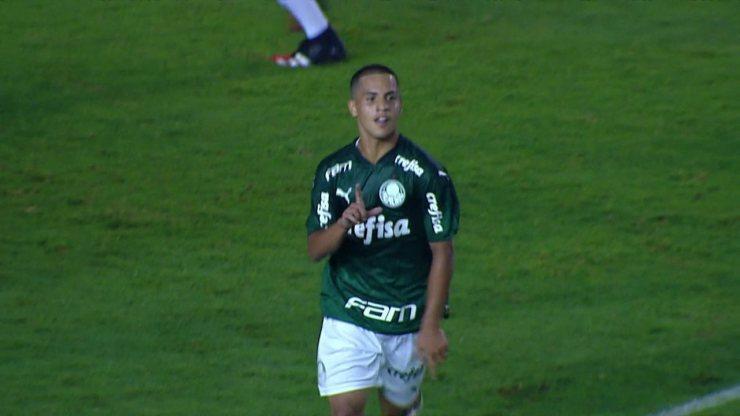 Confira gol de Vitinho pelo Palmeiras