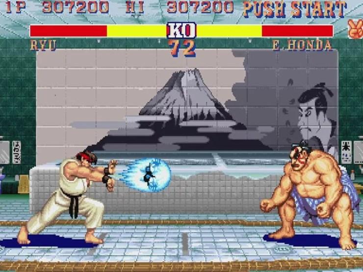 Cenário do personagem E. Honda sofreu alterações em Street Fighter II — Foto: Reprodução