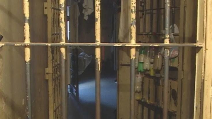 Cela de presídio de Águas Lindas de Goiás, em imagem de arquivo — Foto: TV Globo / Reprodução