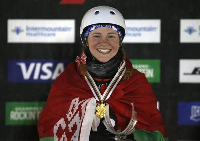 Aliaksandra Ramanouskaya, esquiadora de Belarus — Foto: Getty Images