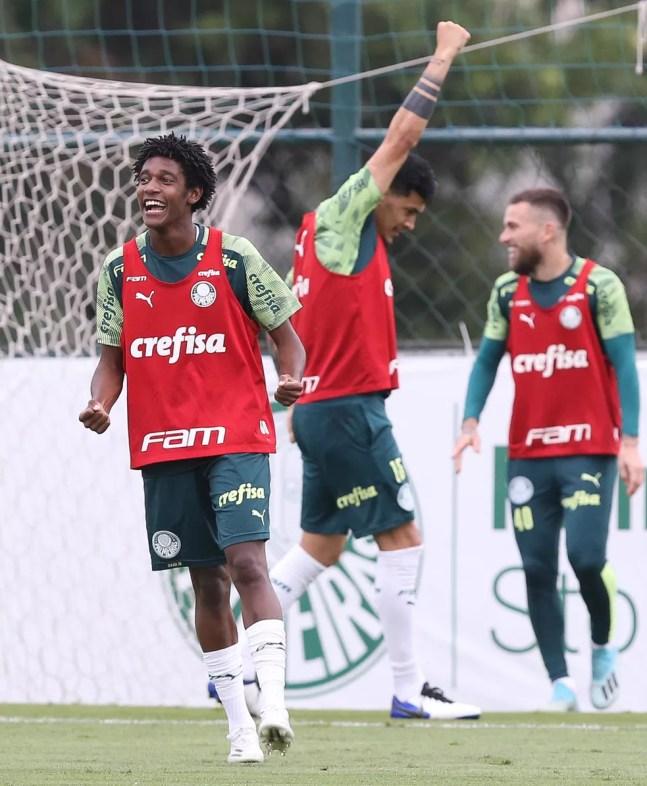 Pedro Acacio durante treino na Academia do Palmeiras — Foto: Cesar Greco / Ag. Palmeiras