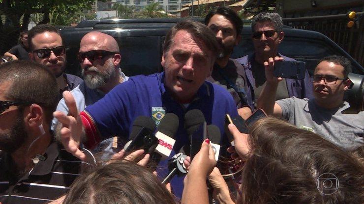 Bolsonaro fala de investigações sobre ex-motorista do filho: ‘Ele vai dar as explicações'