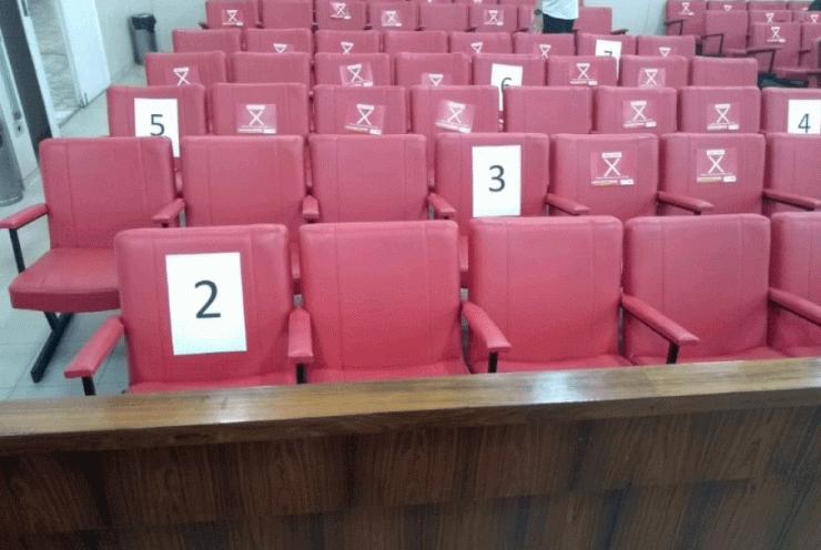 Por causa da pandemia de Covid, os sete jurados ficarão no plenário do Fórum de Osasco, afastados com distanciamento social — Foto: Divulgação/TJ-SP