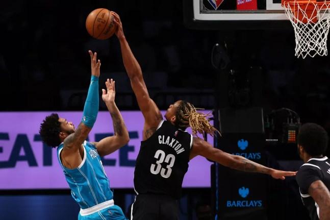 Hornets batem os Nets na NBA — Foto: Getty images